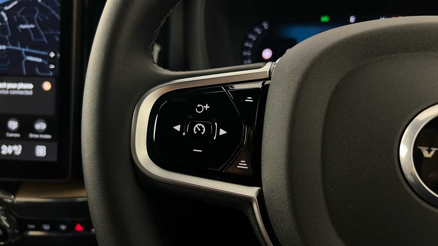 Used Volvo XC60 2025 for sale - 77235502: Photo 17