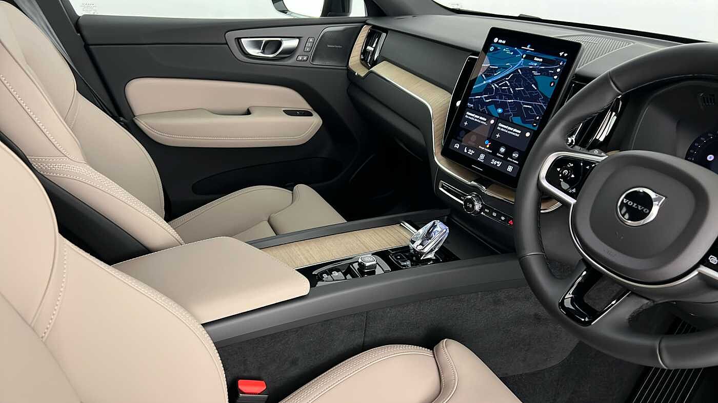 Used Volvo XC60 2025 for sale - 77235502: Photo 35