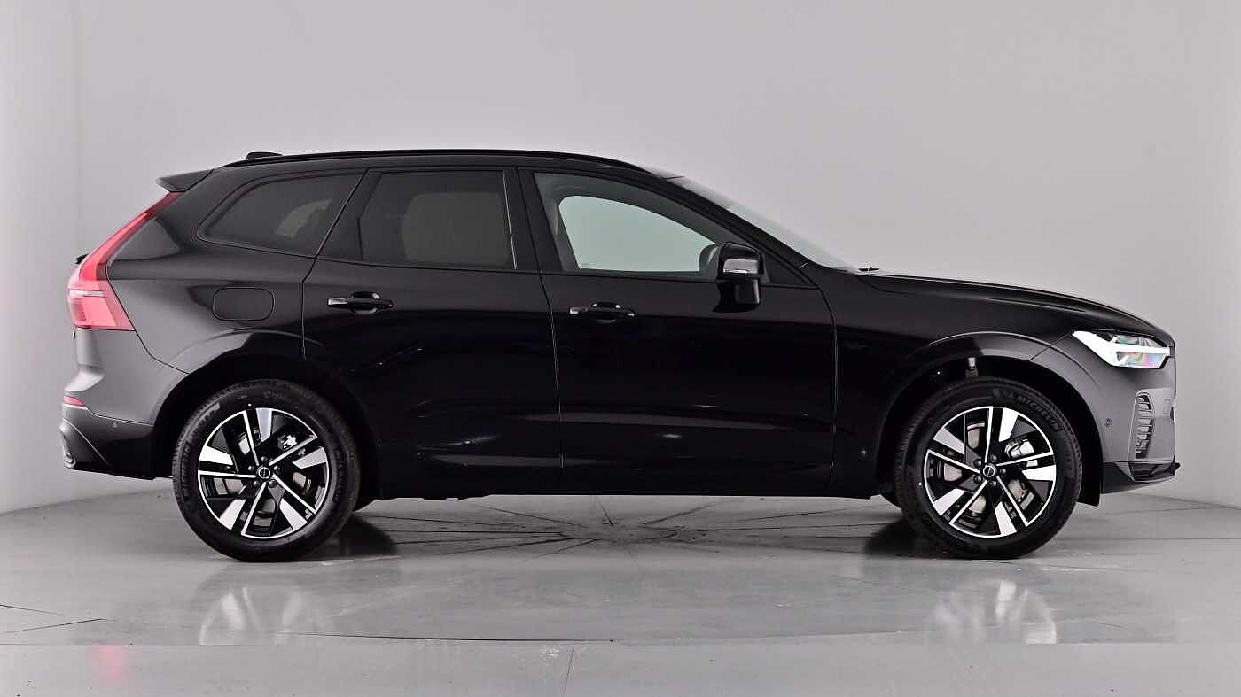 Used Volvo XC60 2025 for sale - 77235502: Photo 4