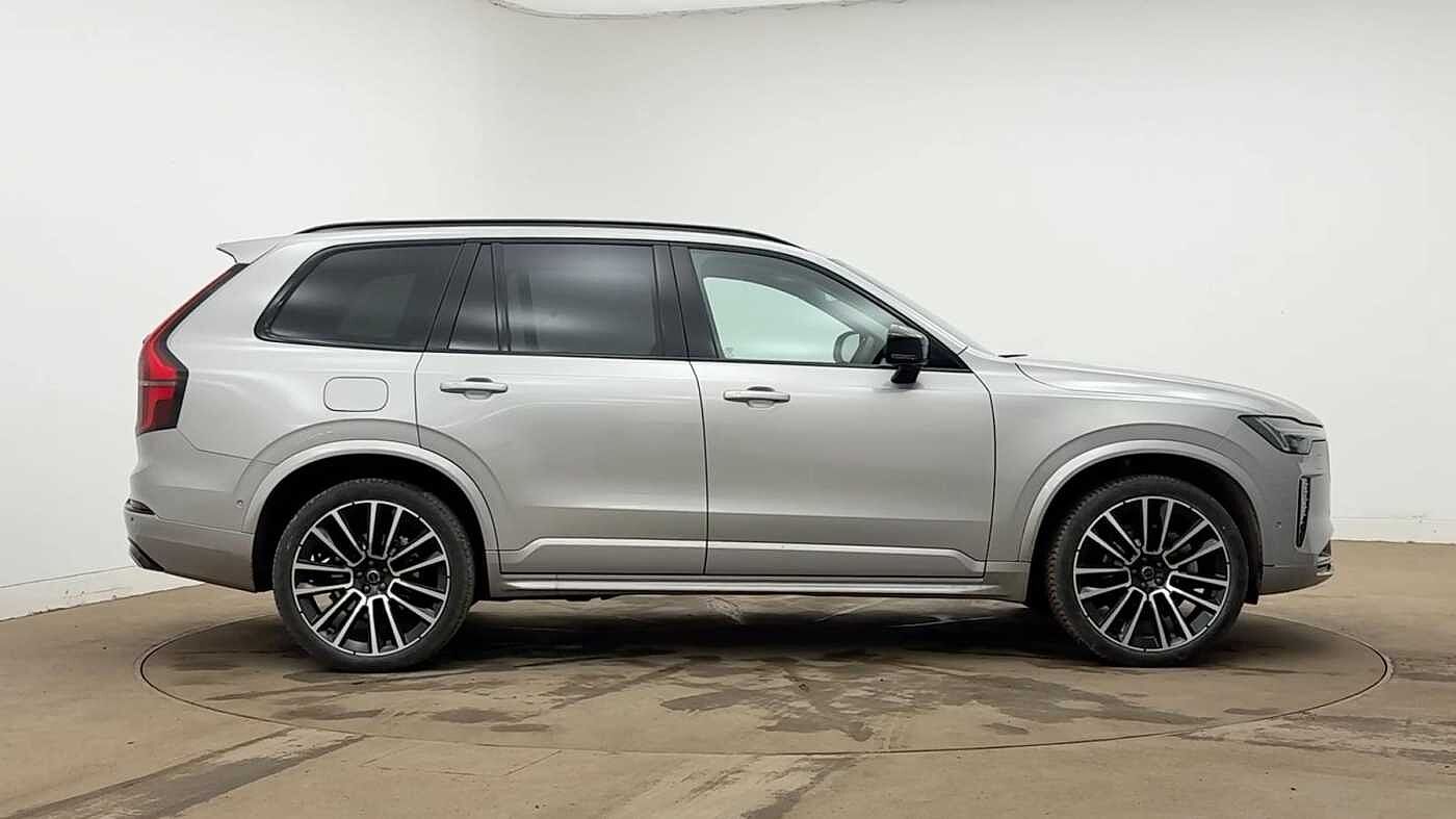 Used Volvo XC90 2025 for sale - 77483043: Photo 2