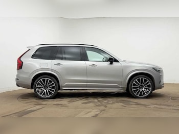Used Volvo XC90 2025 for sale - 77483043: Photo