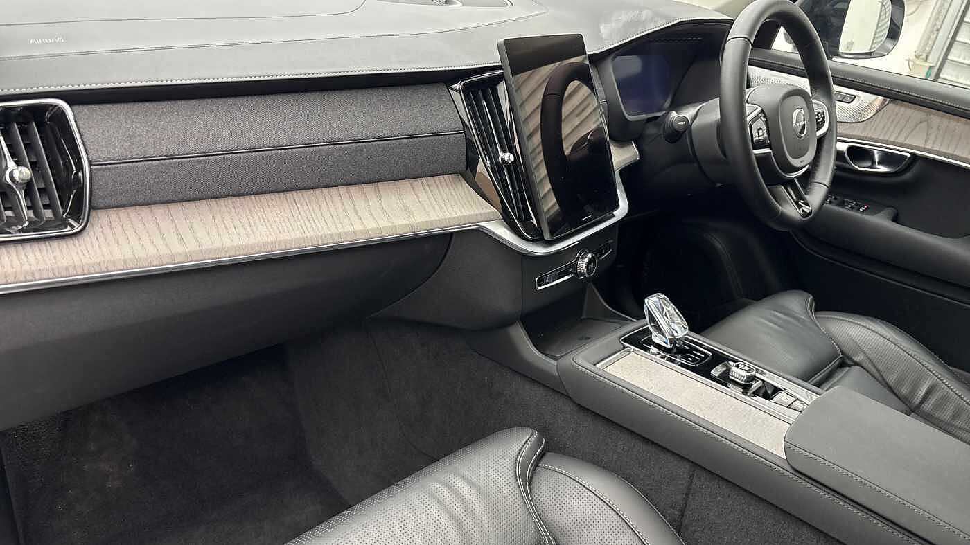 Used Volvo XC90 2025 for sale - 77483043: Photo 4