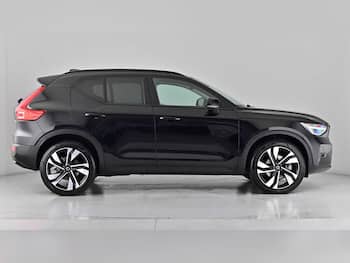Used Volvo XC40 2024 for sale - 79606371: Photo