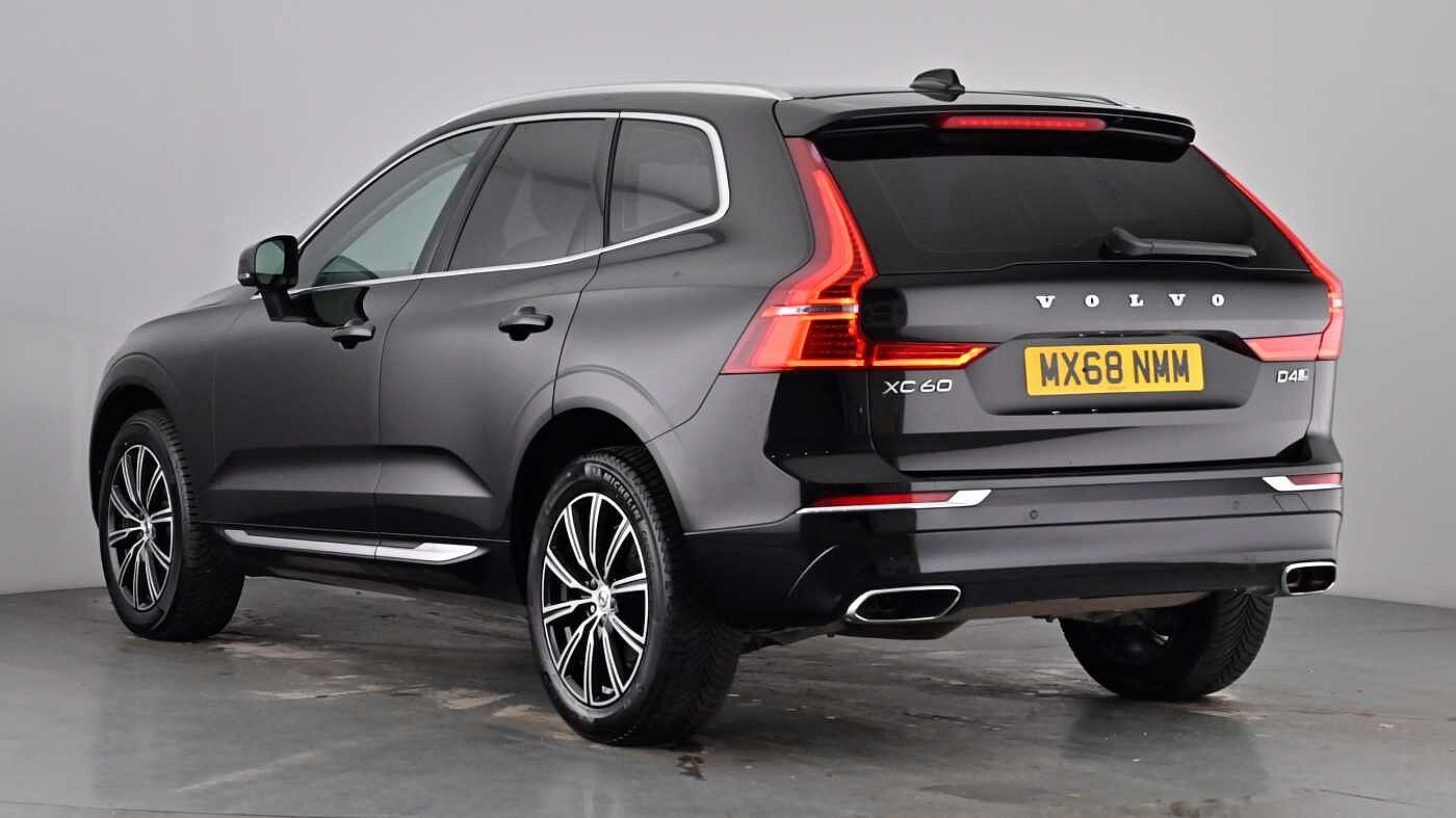 Used Volvo XC60 2018 for sale - 77778418: Photo 2