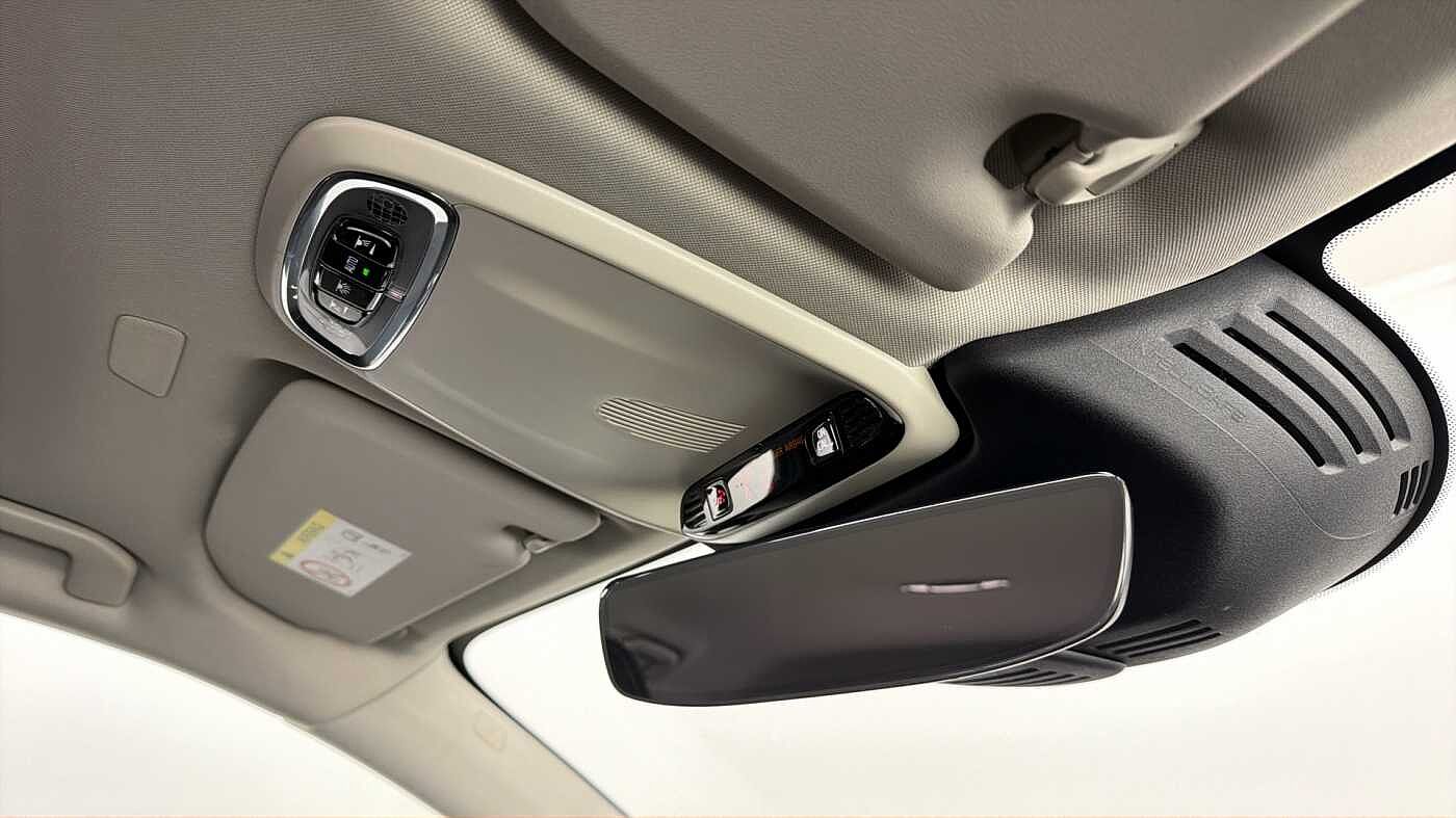 Used Volvo XC60 2018 for sale - 77778418: Photo 35