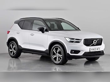 Volvo - XC40