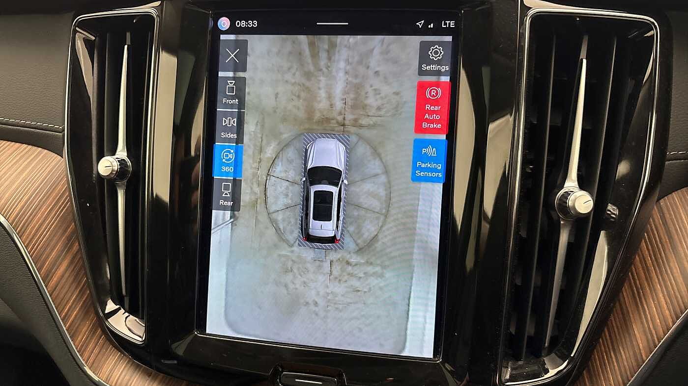 Used Volvo XC60 2023 for sale - 77797795: Photo 13