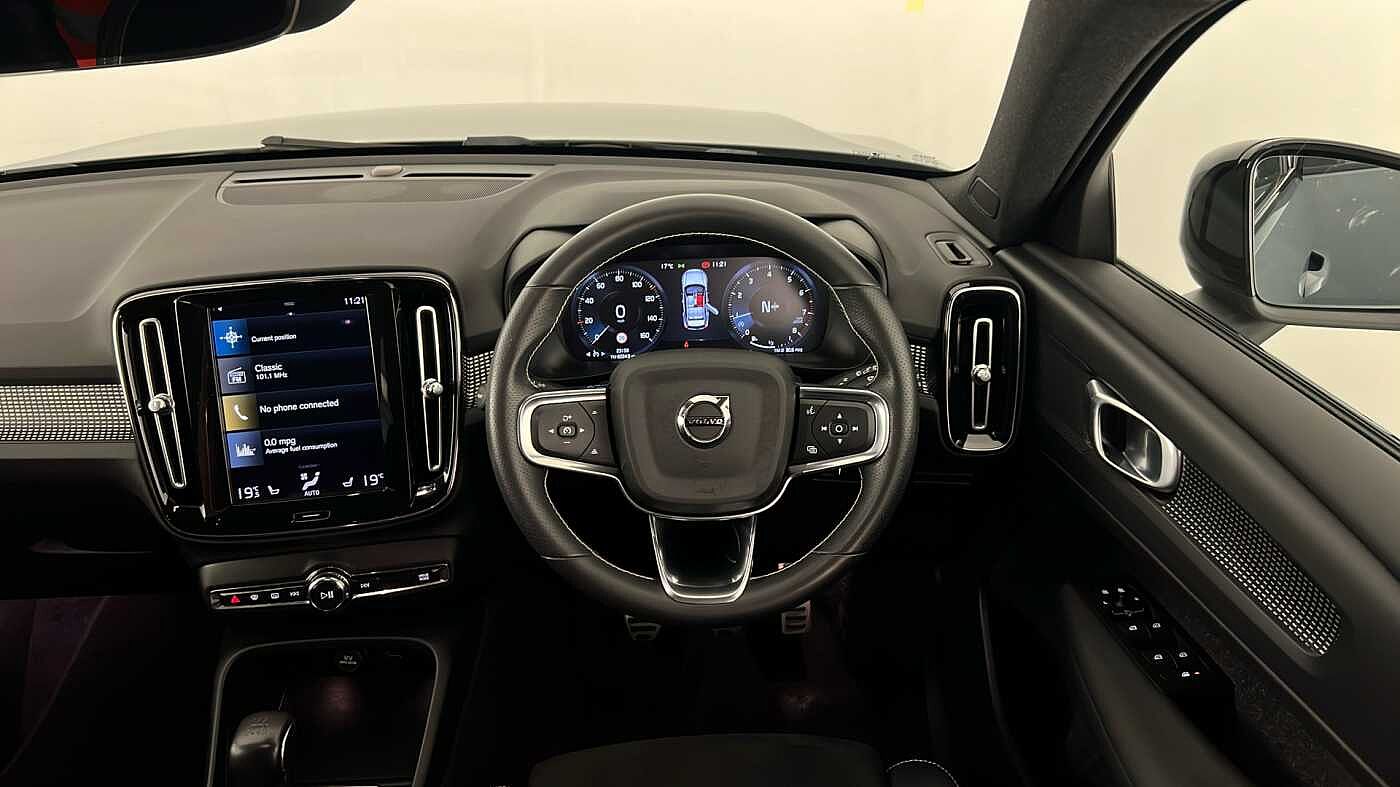 Used Volvo XC40 2021 for sale - 76023201: Photo 12