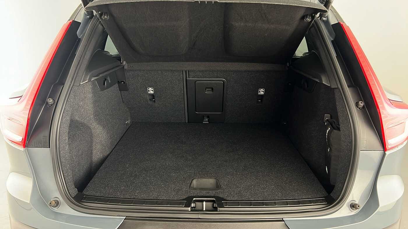 Used Volvo XC40 2021 for sale - 76023201: Photo 14