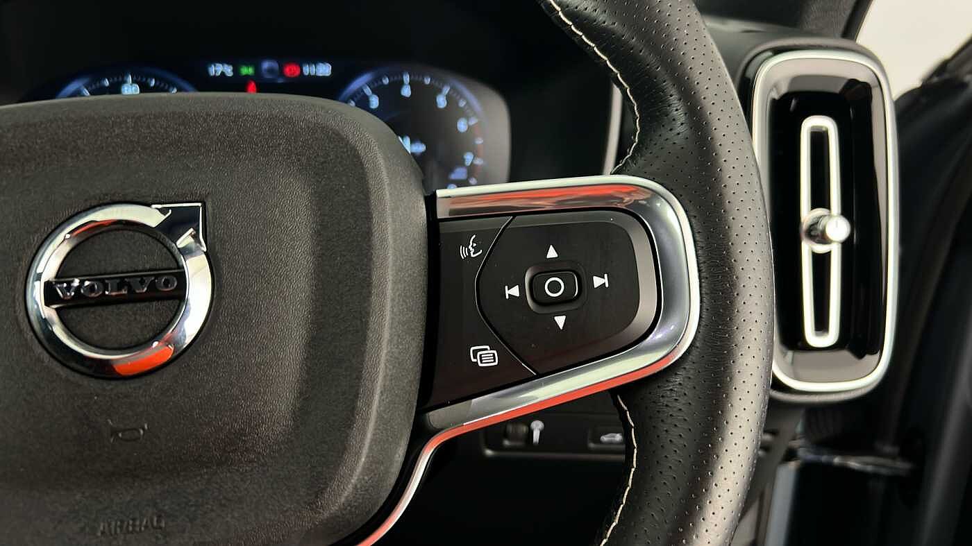 Used Volvo XC40 2021 for sale - 76023201: Photo 20