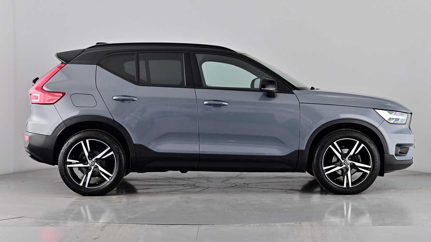 Used Volvo XC40 2021 for sale - 76023201: Photo 3