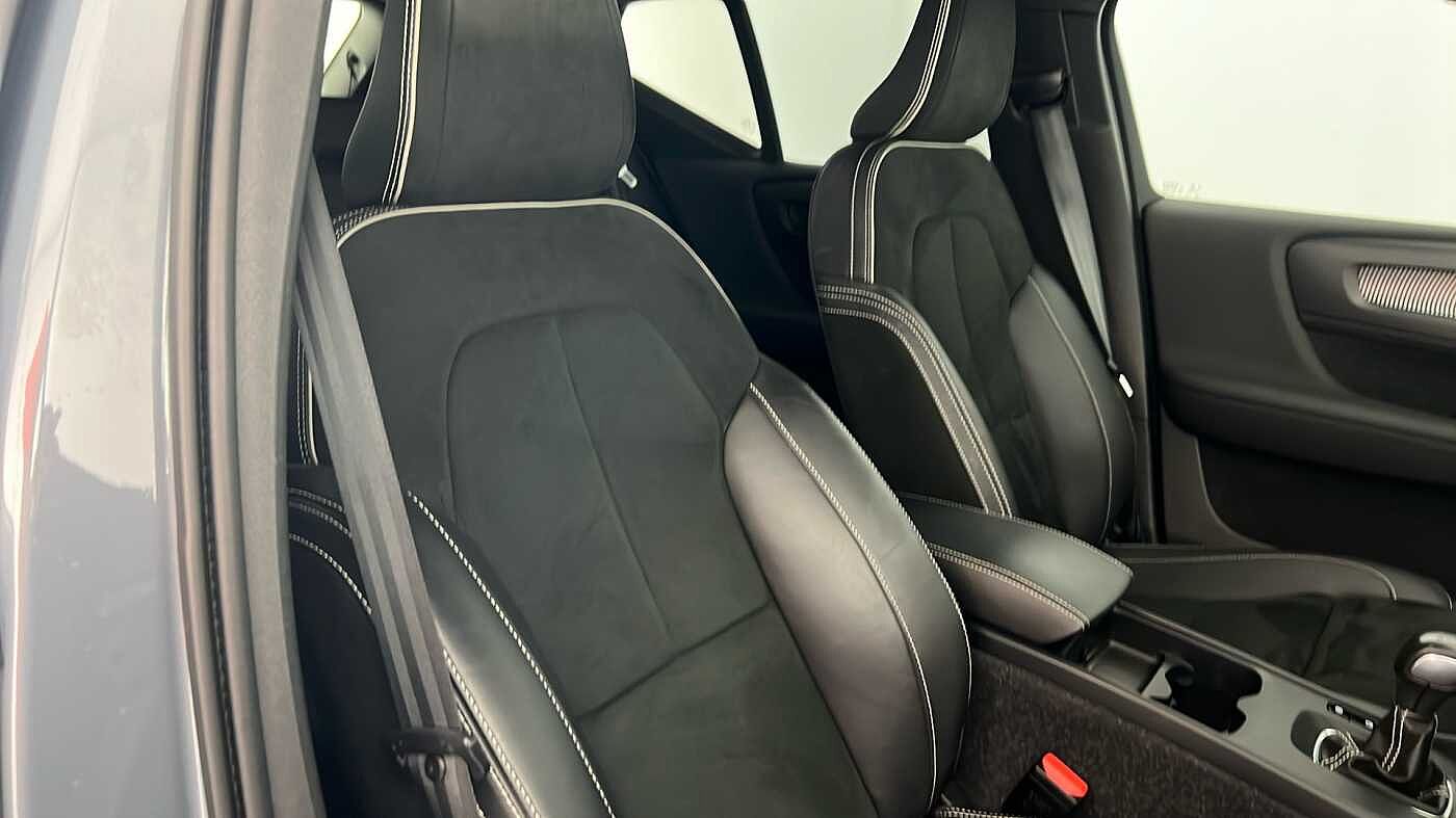 Used Volvo XC40 2021 for sale - 76023201: Photo 31