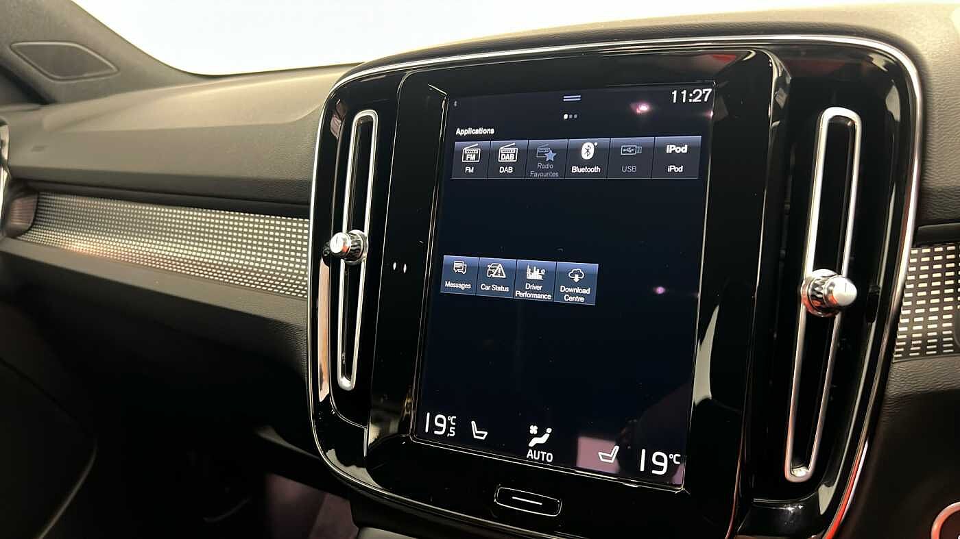 Used Volvo XC40 2021 for sale - 76023201: Photo 36