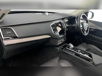 Used Volvo XC90 2023 for sale - 78656579: Photo