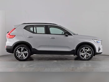 Used Volvo XC40 2023 for sale - 78270144: Photo