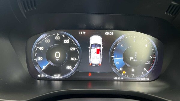 Used Volvo XC60 2021 for sale - 76344038: Photo 9