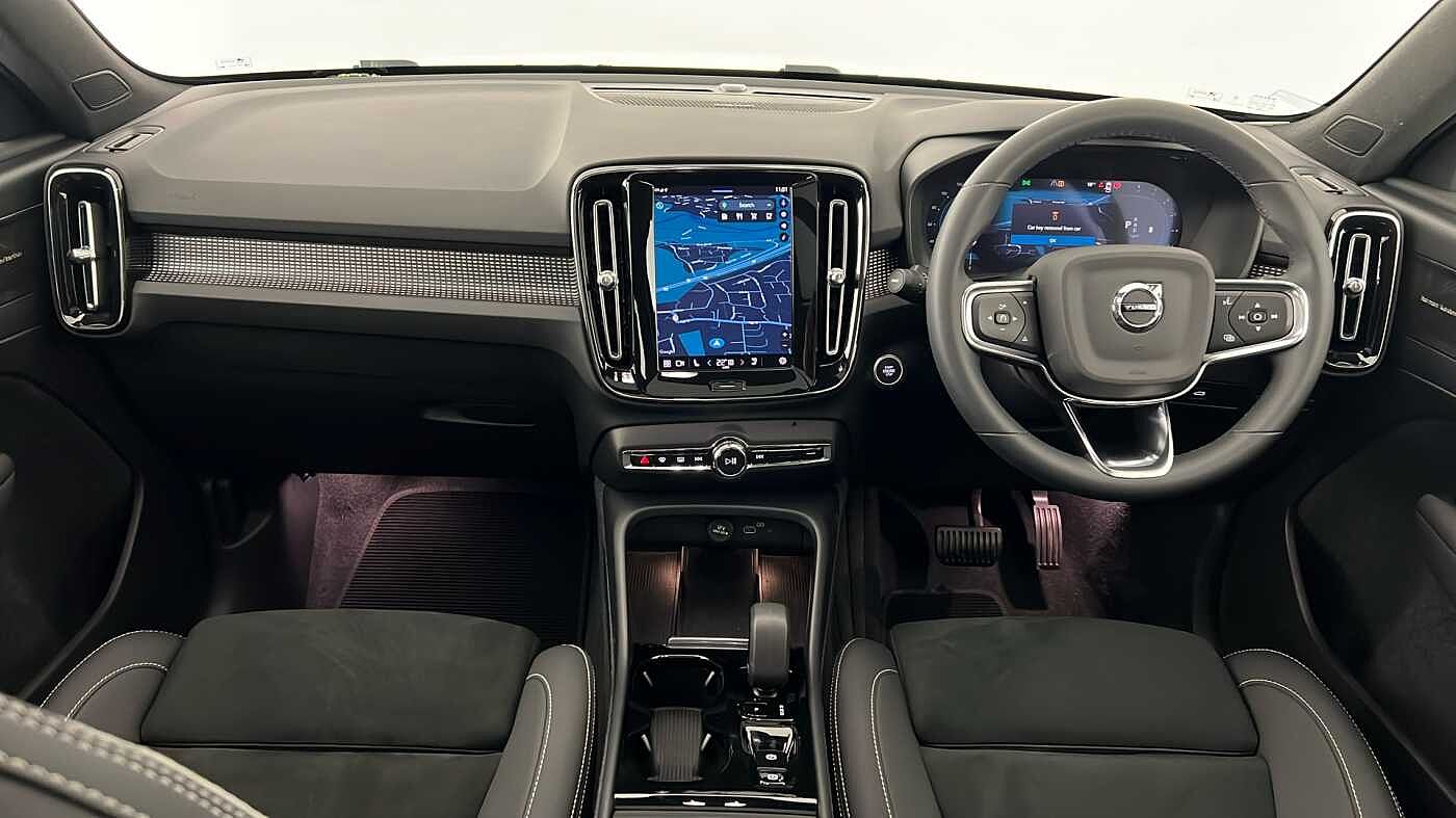 Used Volvo XC40 2024 for sale - 76172305: Photo 11