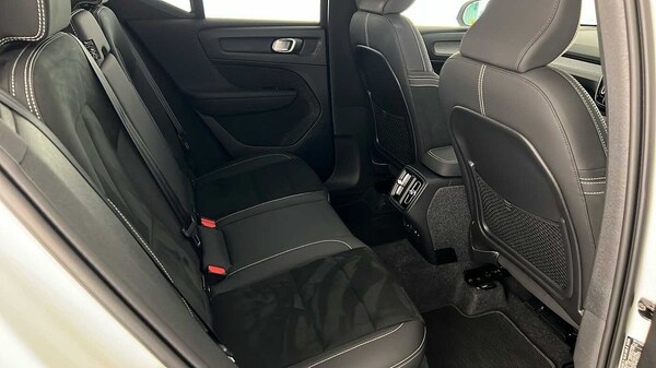 Used Volvo XC40 2024 for sale - 76172305: Photo 15