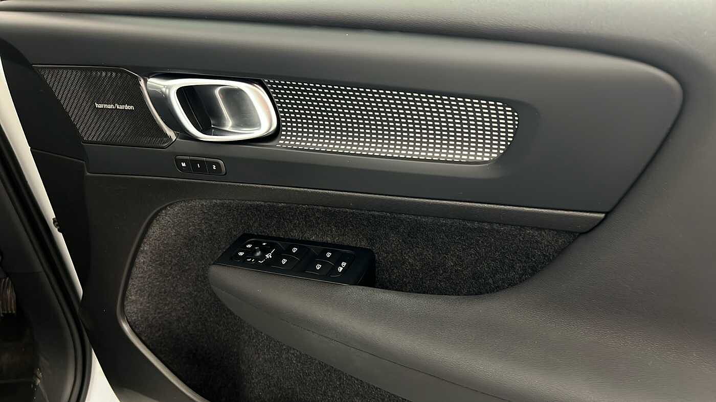 Used Volvo XC40 2024 for sale - 76172305: Photo 33