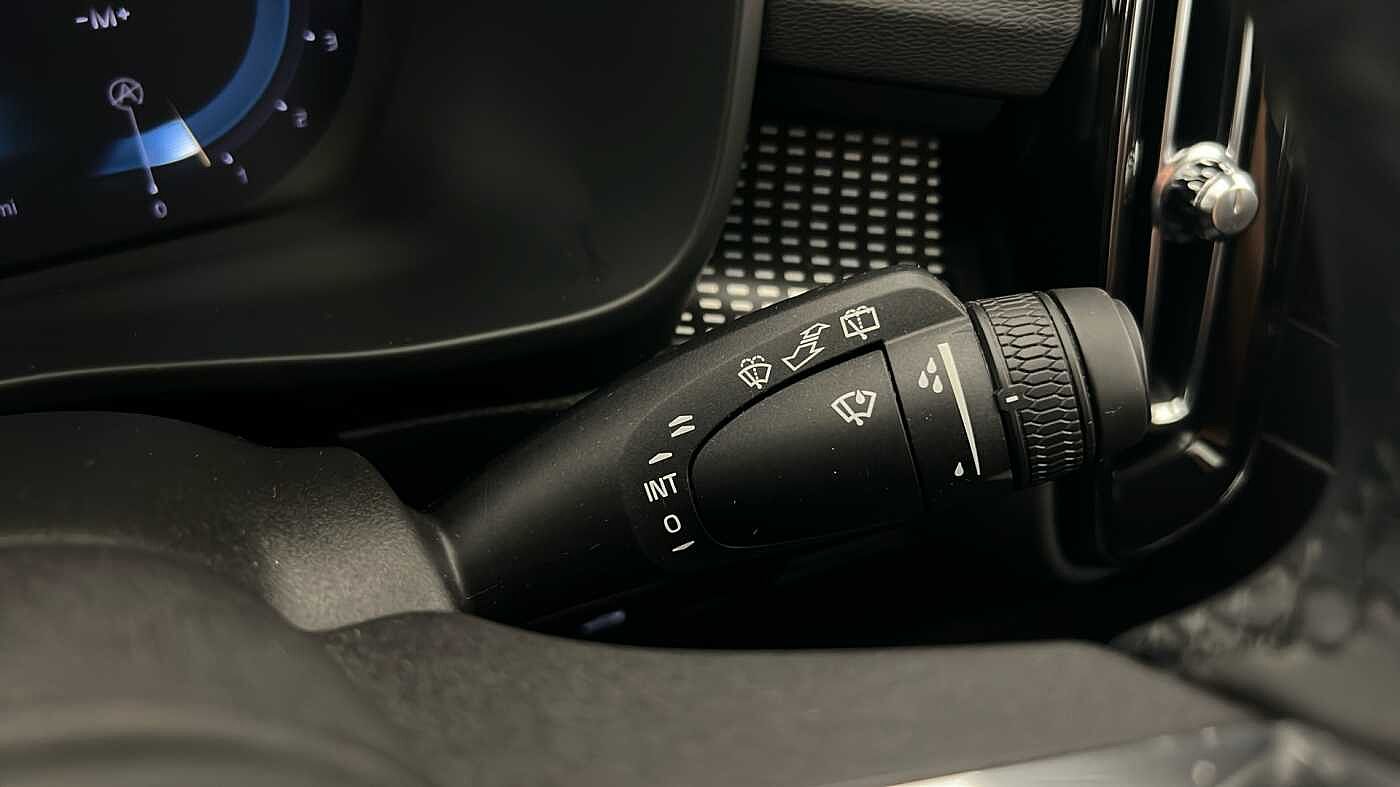 Used Volvo XC40 2024 for sale - 76172305: Photo 39