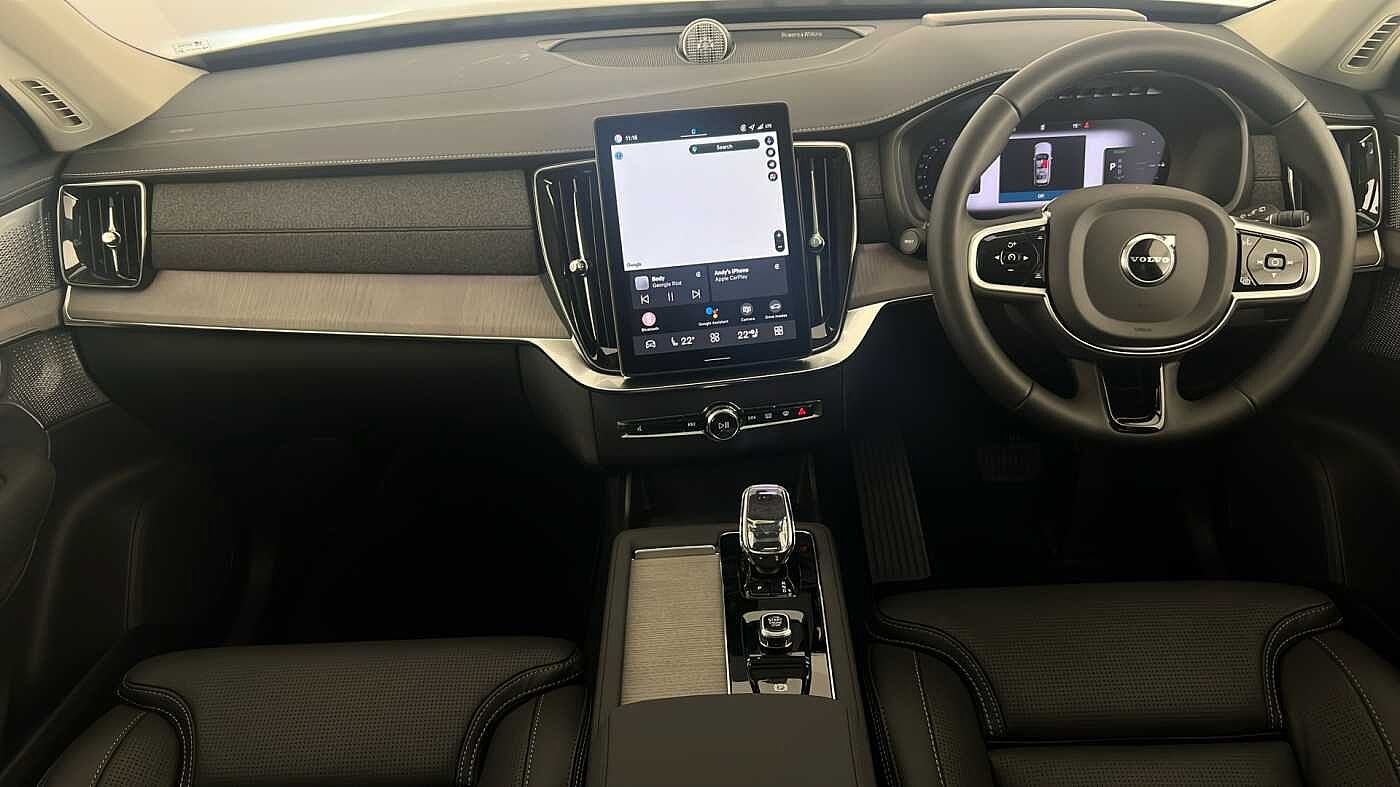 Used Volvo XC90 2025 for sale - 76780223: Photo 3