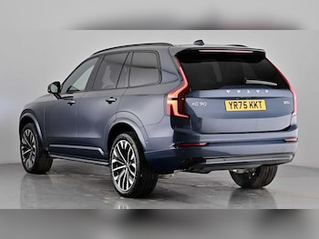Used Volvo XC90 2025 for sale - 76384393: Photo