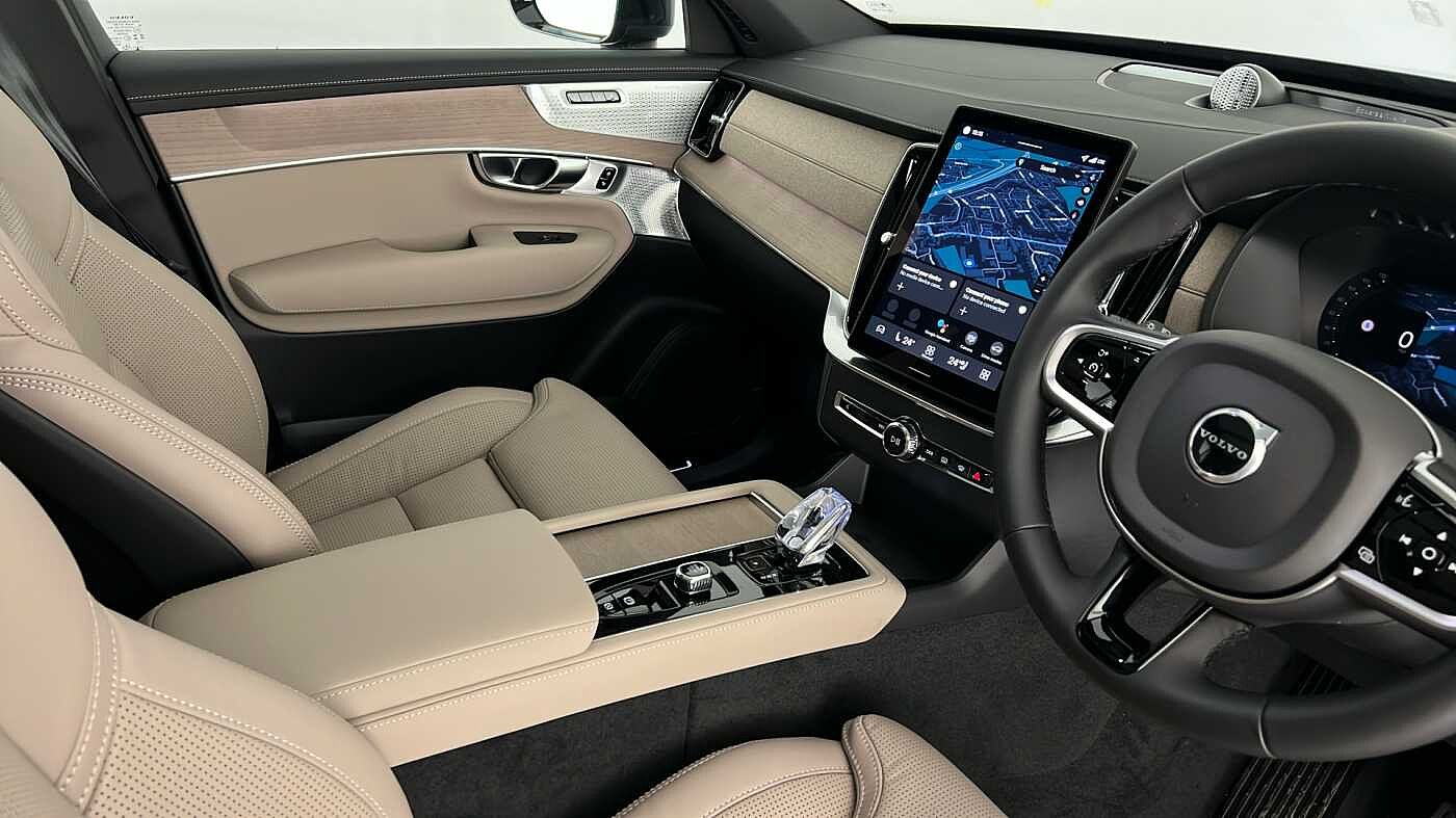 Used Volvo XC90 2025 for sale - 76384393: Photo 35