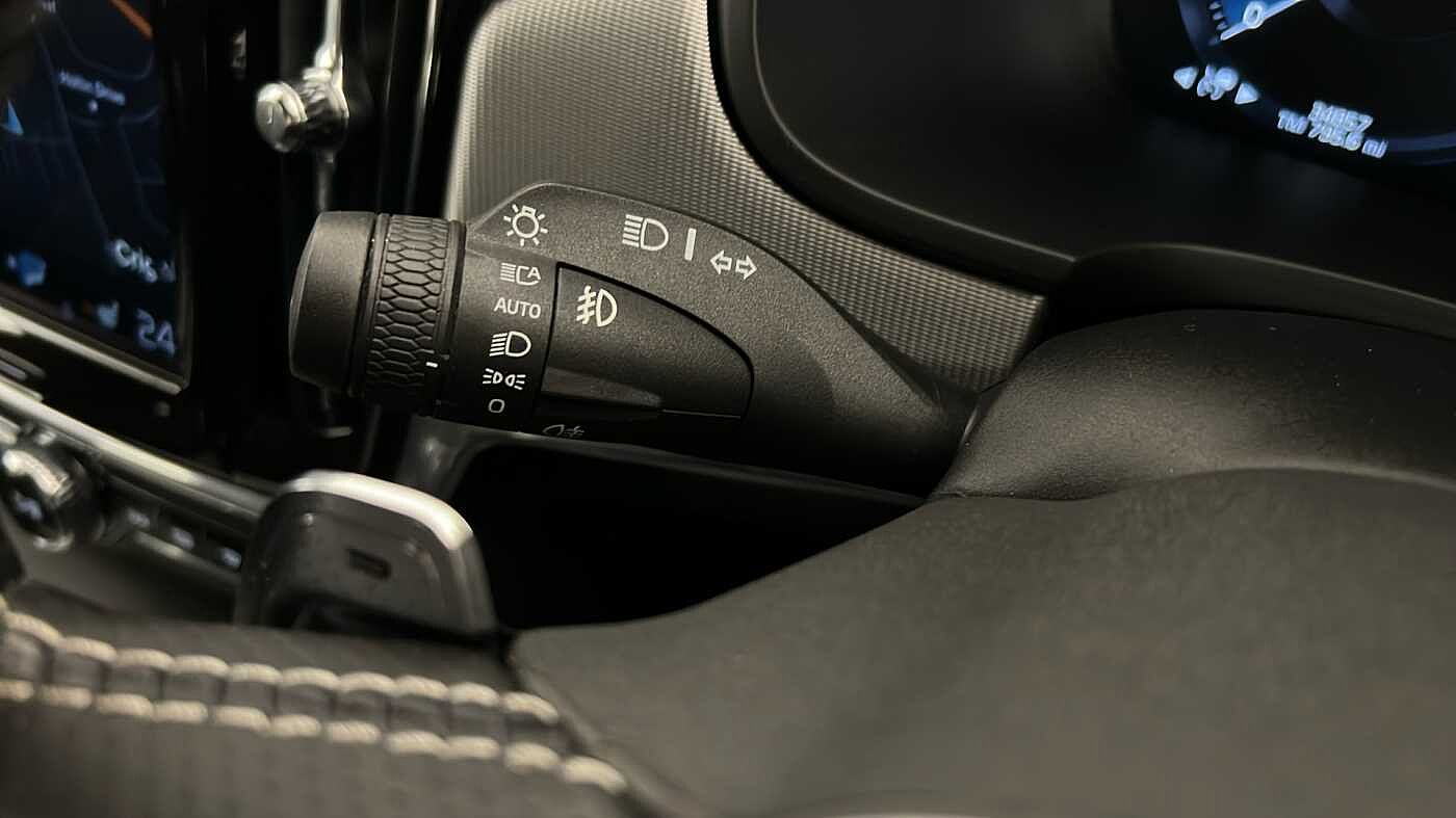 Used Volvo V90 2019 for sale - 76438066: Photo 38