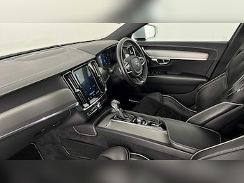 Used Volvo V90 2019 for sale - 76438066: Photo