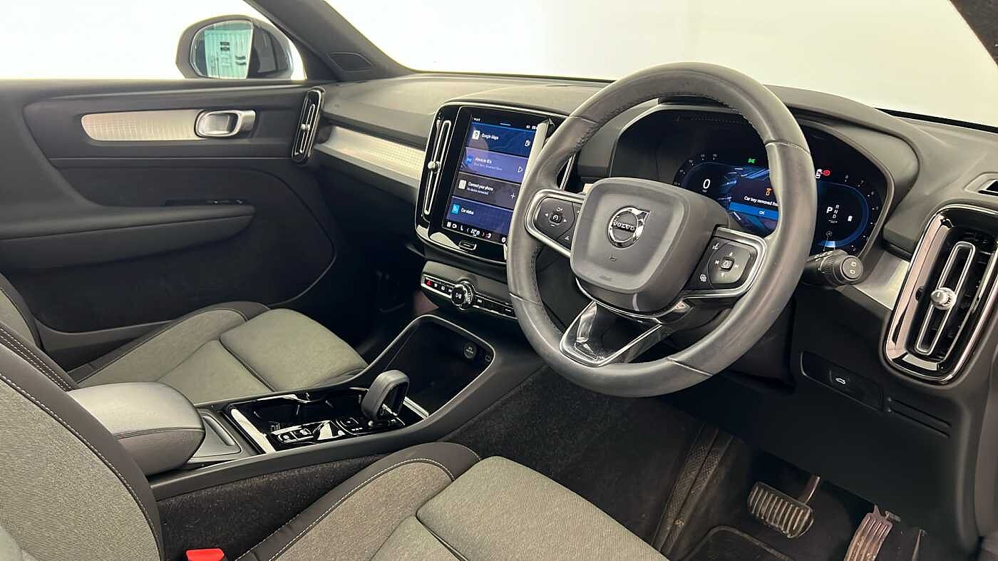 Used Volvo XC40 2022 for sale - 77151420: Photo 3