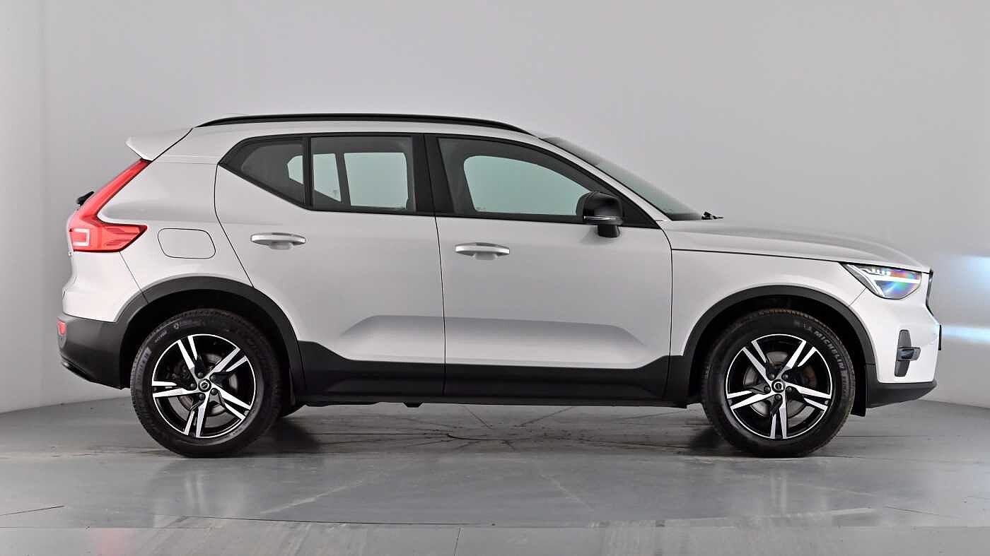 Used Volvo XC40 2022 for sale - 77151420: Photo 4