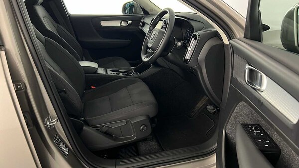 Used Volvo XC40 2021 for sale - 76172464: Photo 17