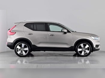 Used Volvo XC40 2021 for sale - 76172464: Photo 3