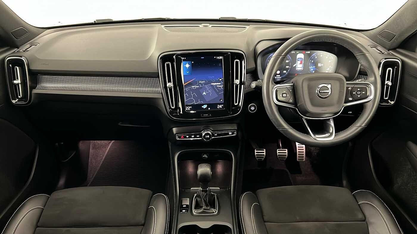 Used Volvo XC40 2021 for sale - 76404689: Photo 11