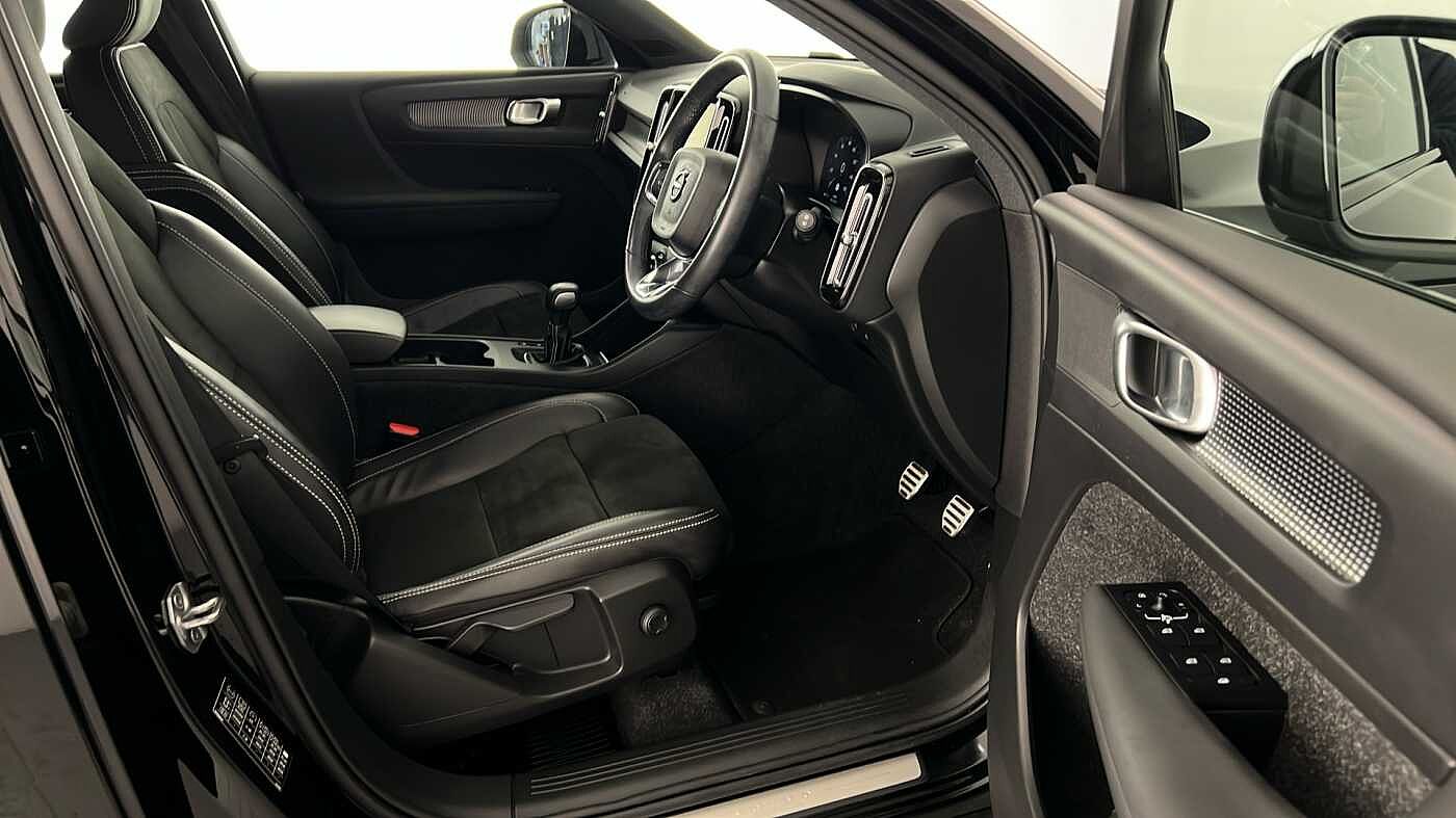 Used Volvo XC40 2021 for sale - 76404689: Photo 17