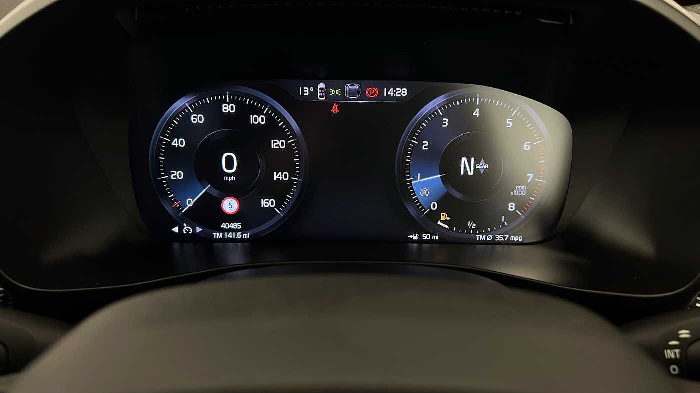 Used Volvo XC40 2021 for sale - 76404689: Photo 18