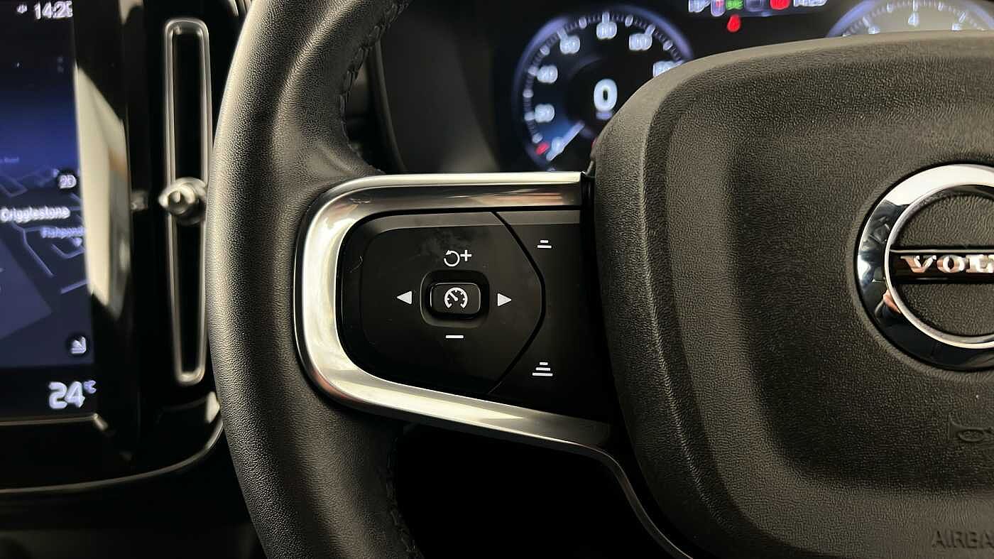 Used Volvo XC40 2021 for sale - 76404689: Photo 19