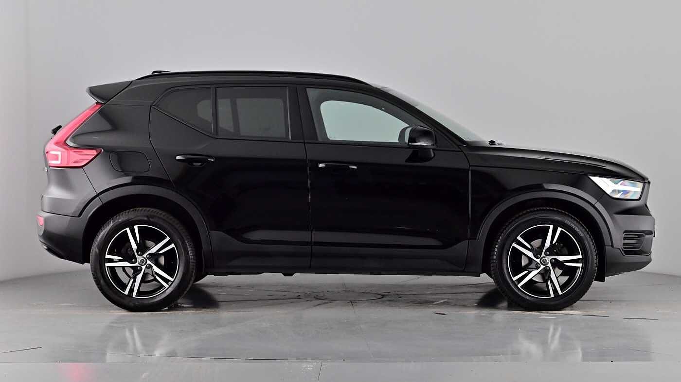 Used Volvo XC40 2021 for sale - 76404689: Photo 3