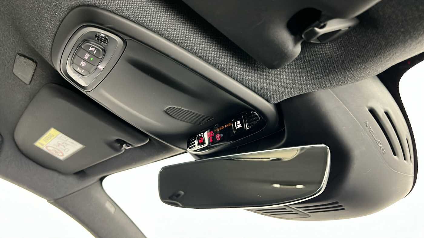 Used Volvo XC40 2021 for sale - 76404689: Photo 37