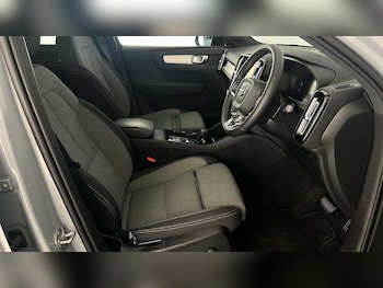 Used Volvo XC40 2023 for sale - 76008030: Photo
