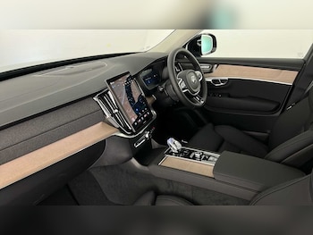 Used Volvo XC90 2025 for sale - 76738118: Photo