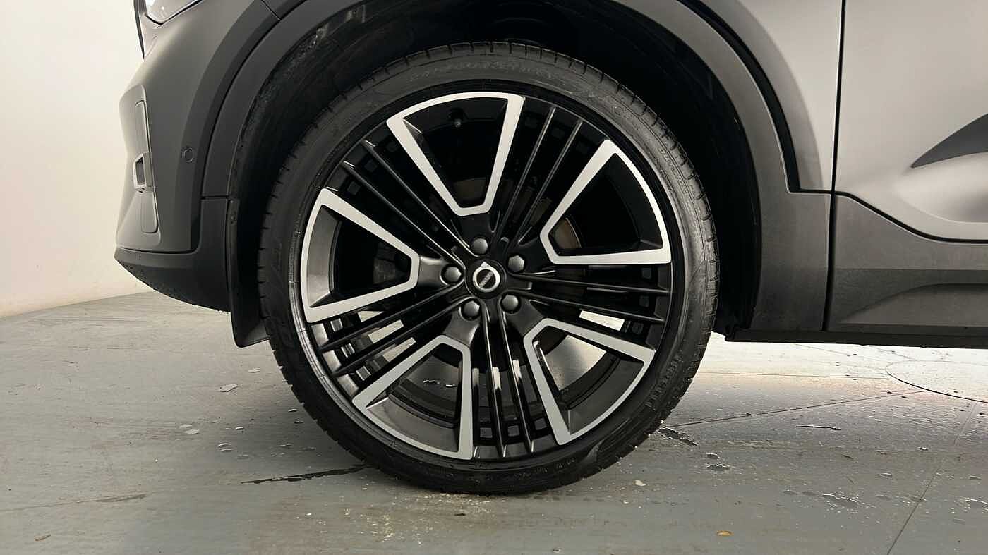 Used Volvo XC40 2025 for sale - 77035873: Photo 10