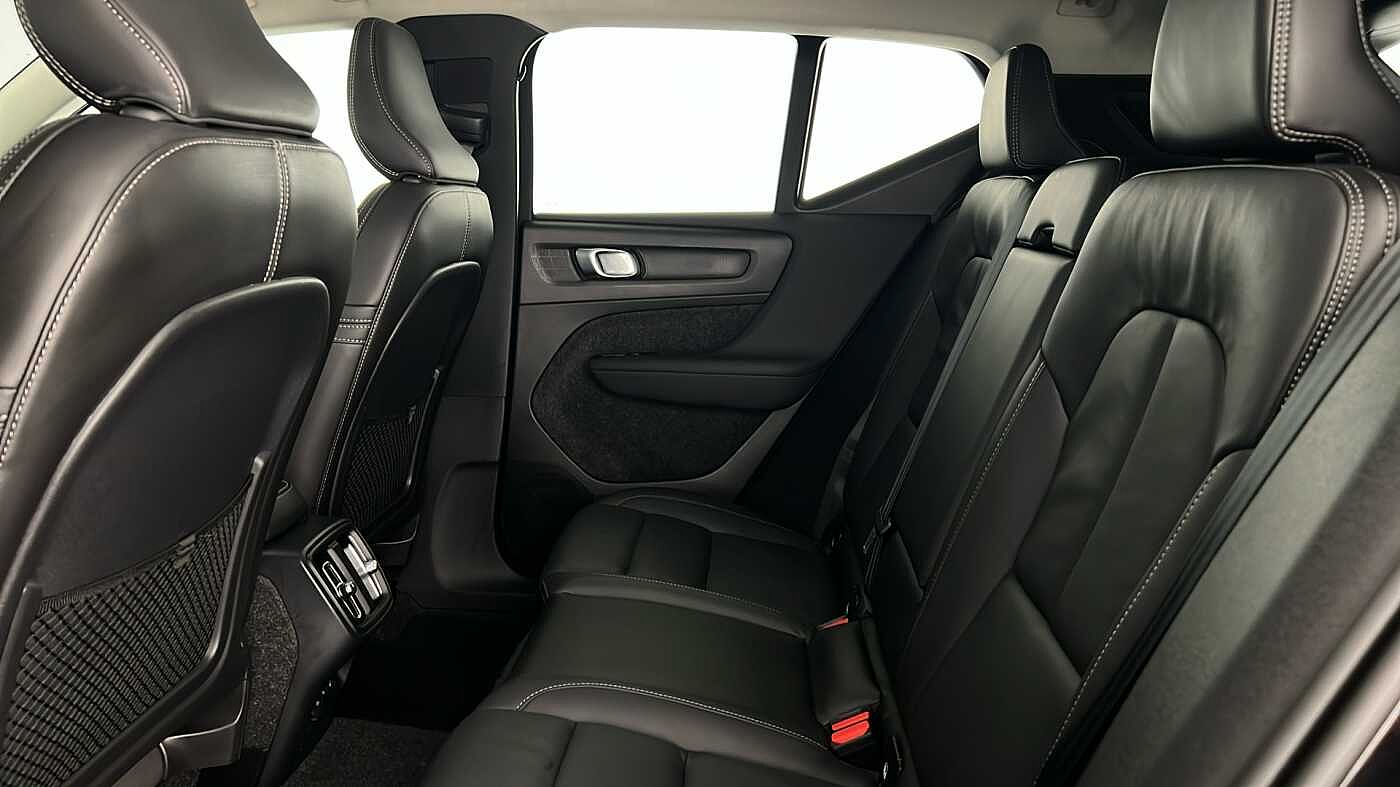 Used Volvo XC40 2025 for sale - 77035873: Photo 12