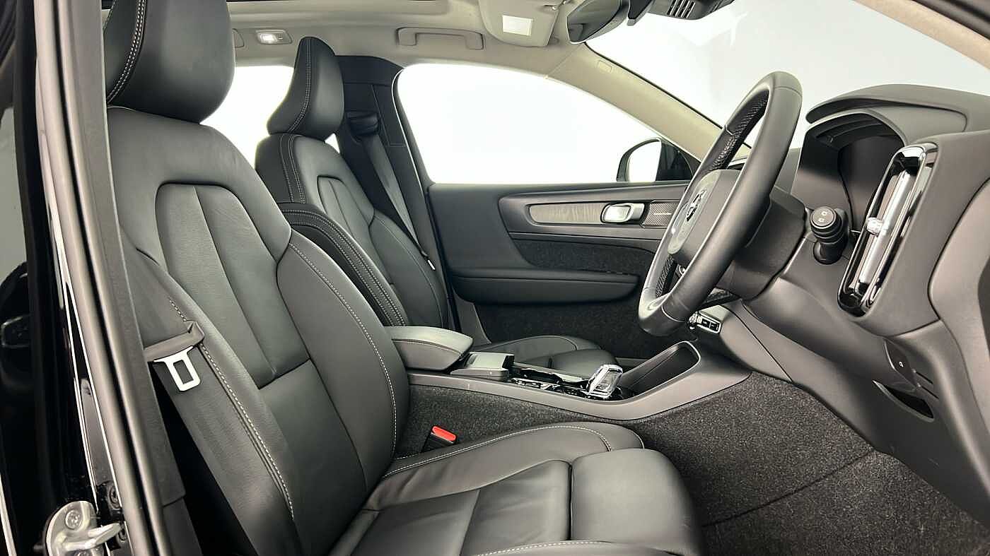 Used Volvo XC40 2025 for sale - 77035873: Photo 23