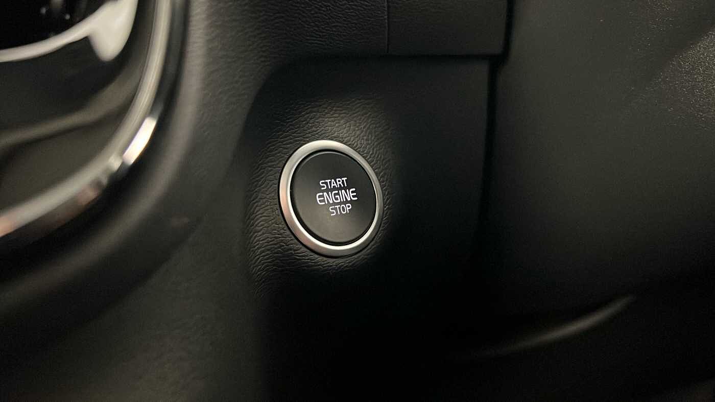 Used Volvo XC40 2025 for sale - 77035873: Photo 26