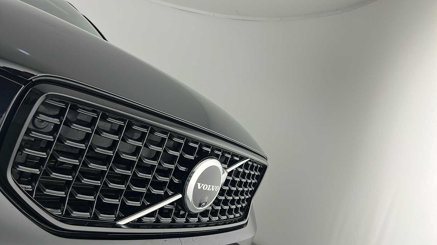 Used Volvo XC40 2025 for sale - 77035873: Photo 35