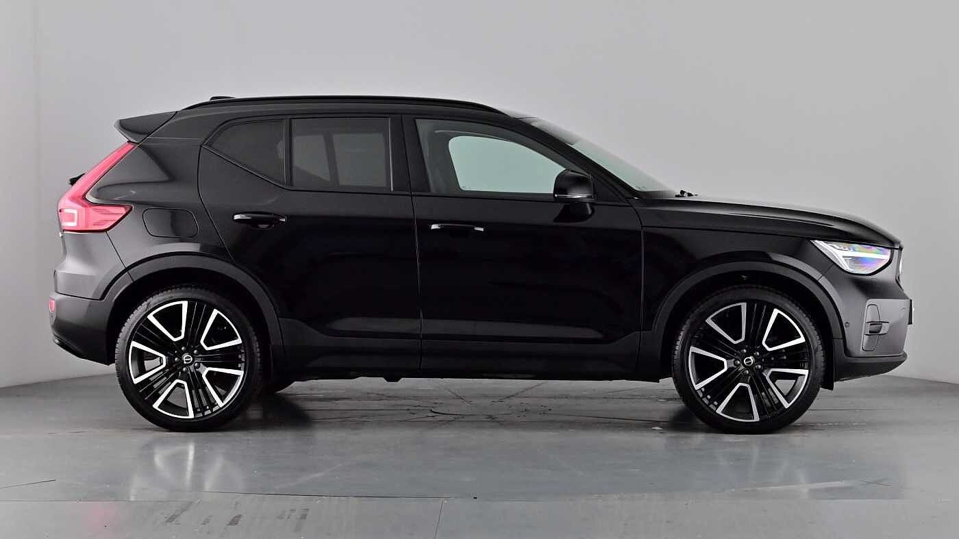 Used Volvo XC40 2025 for sale - 77035873: Photo 4