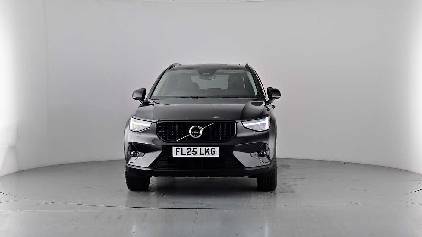 Used Volvo XC40 2025 for sale - 77035873: Photo 40