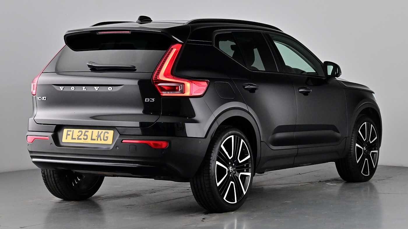 Used Volvo XC40 2025 for sale - 77035873: Photo 7