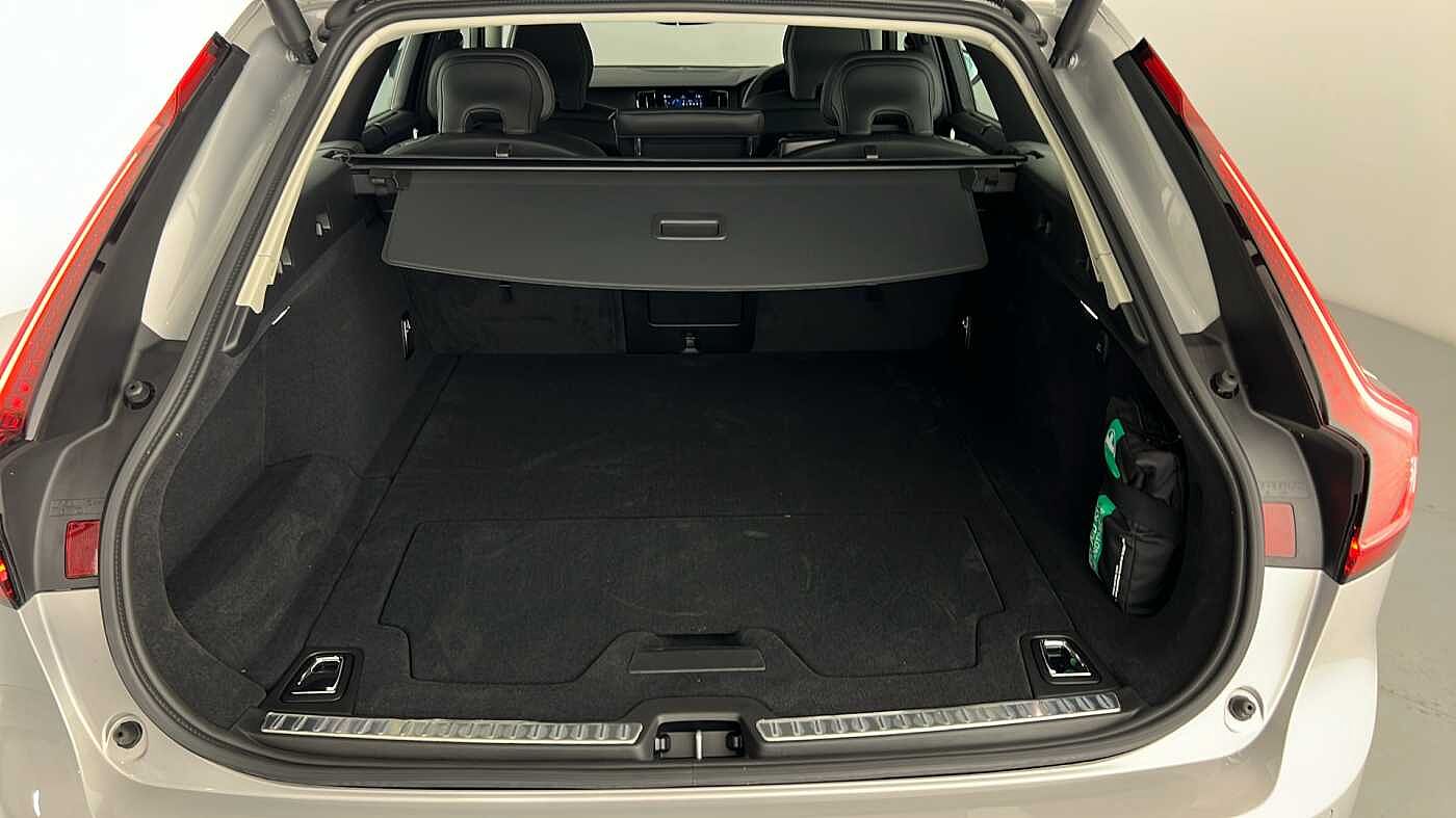Used Volvo V90 2025 for sale - 76519415: Photo 19